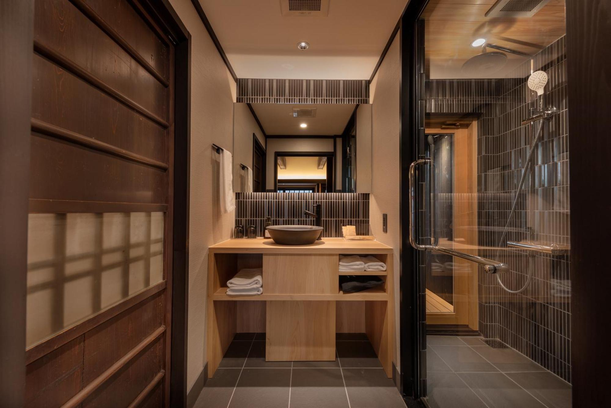Kanade Gion-rokuhara Villa Kyoto